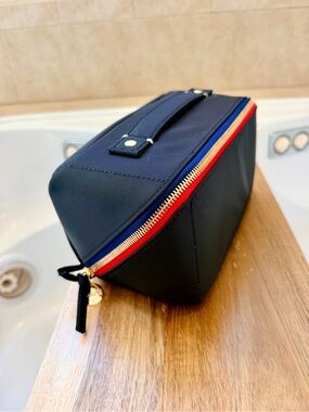 Clare V Vacances travel bag NWT $145 Black Nylon Twill